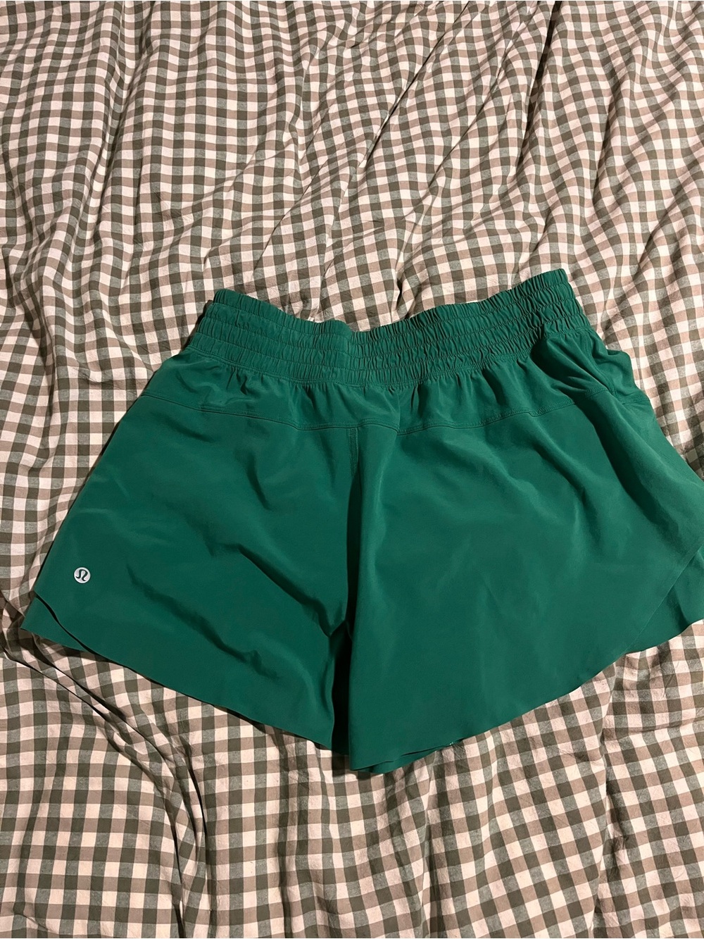 lululemon Shake It Out High-Rise Running Short 2.5” – Green, Size M - Picture 6 of 7